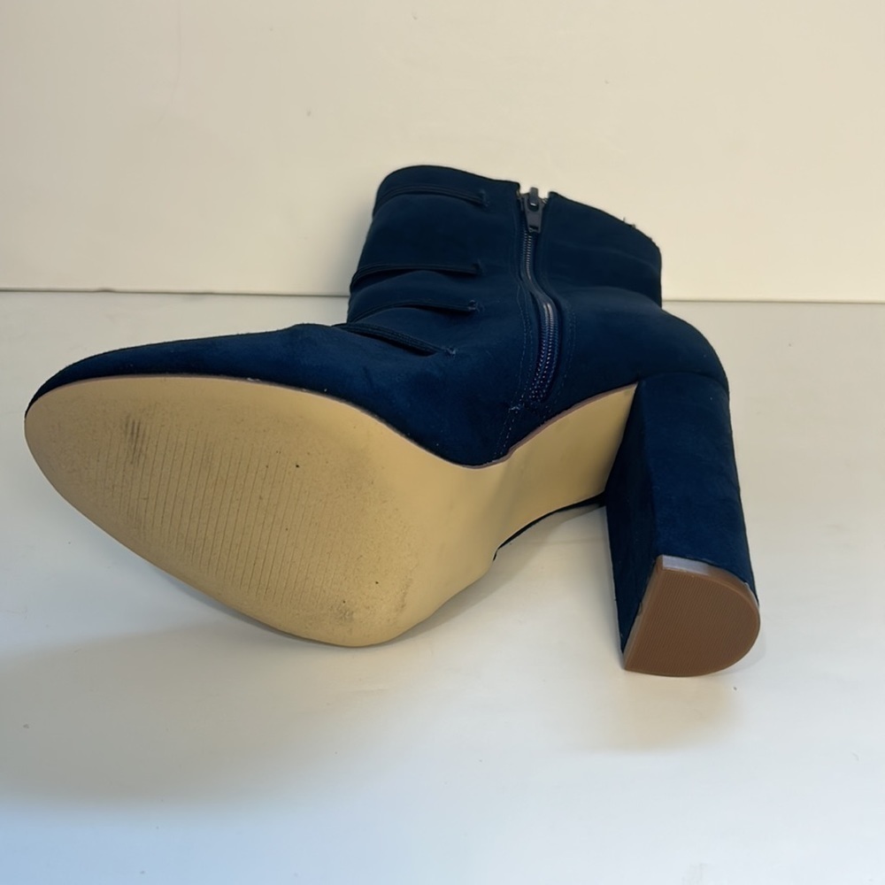 JustFab Isabella Bootie Victorian Inspired Blue Jewel Tone Pompoms Women's 6.5 - Picture 5 of 9